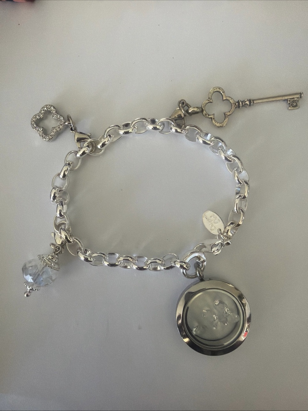 Origami Owl Silver Tone 5 Floating Crystal Charm Bracelet Locket Key Clover 7.5"